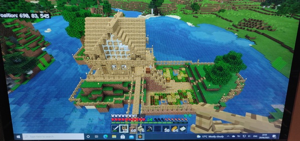 To ask if there are any Minecrafting MNetters