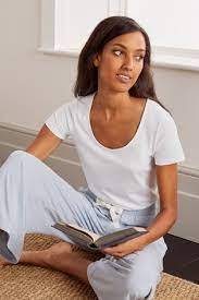 Simple white Tshirt