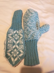 Knit, Crochet and Natter 7: the School of Stitchcraft and Wizardry