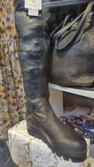 Help me find these boots please 🤞