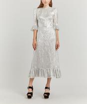 What colours and flowers to wear with silver wedding dress in May?