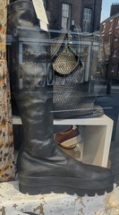 Help me find these boots please 🤞