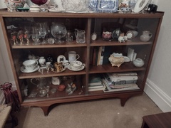 is my aunt being ripped off ? g plan or mid century furniture is "worthless" furniture