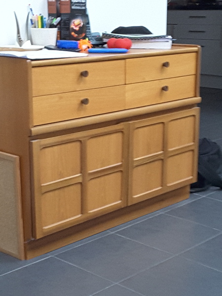 Time capsule house, what is this thing in the kitchen?