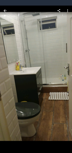 Show me your small bathroom - need ideas