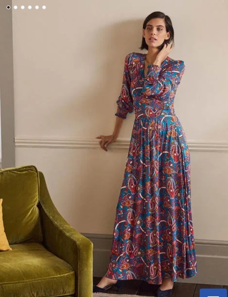 Wedding guest help needed
