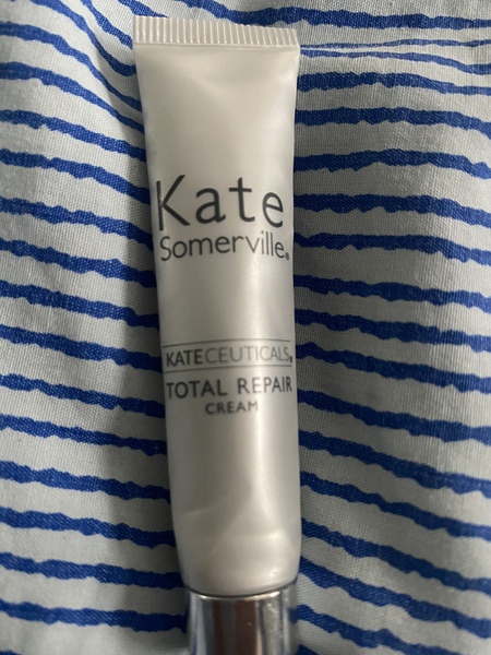 Are you addicted to beauty products? If so, please join - we are "Beauty addicts anonymous" 💜