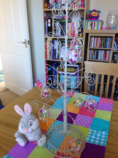 Doe anyone have an Easter Tree ?