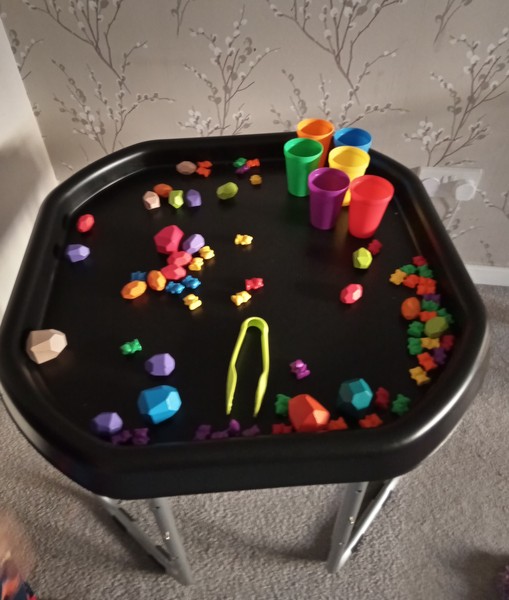 Trapped toddler parents: support through winter and beyond