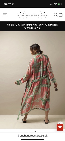 Can anyone recommend a pattern and fabric for a dressing gown please?