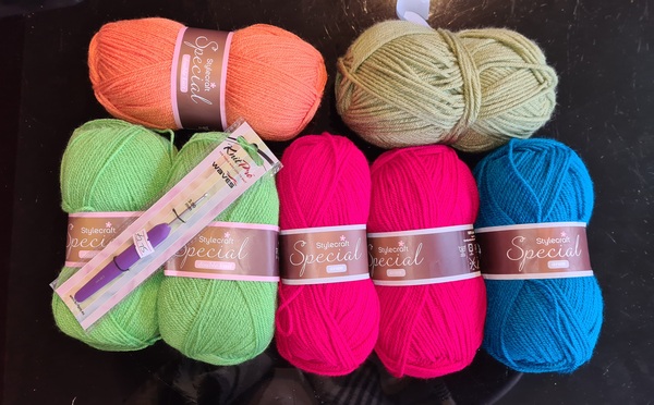 Knit, Crochet and Natter 8: Keep Calm and Carry Yarn!