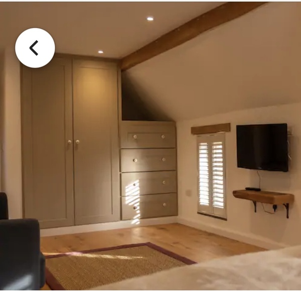 What paint colour could this be?