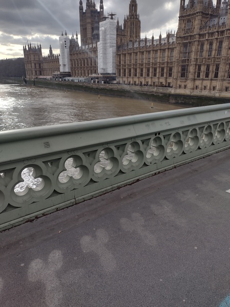 London - anxious about daughter visiting