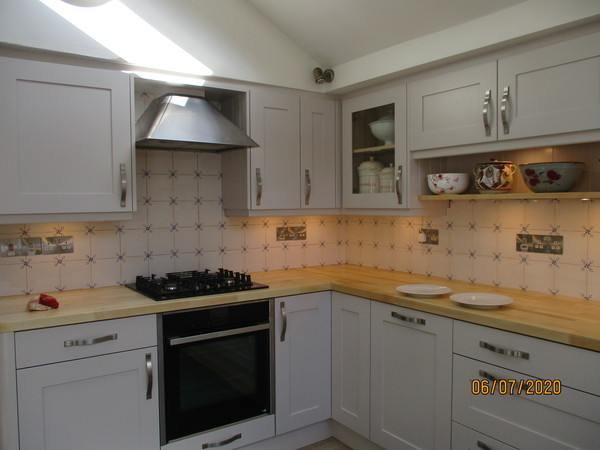 Backsplash/Tiles