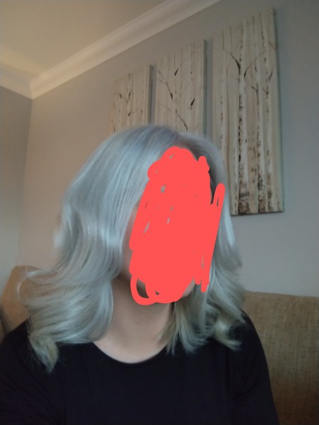 Anyone got long grey/white hair?