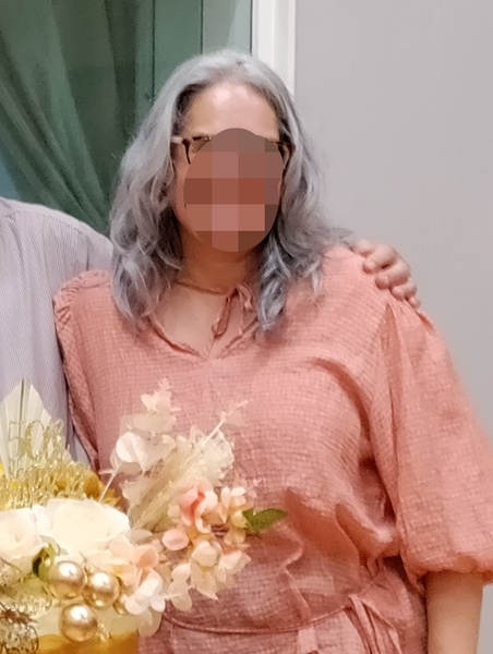 Anyone got long grey/white hair?