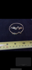 Can anyone recommend a website/forum to find out more about a piece of jewellery?