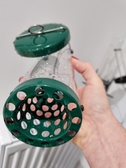 What do you put in this kind of bird seed feeder?