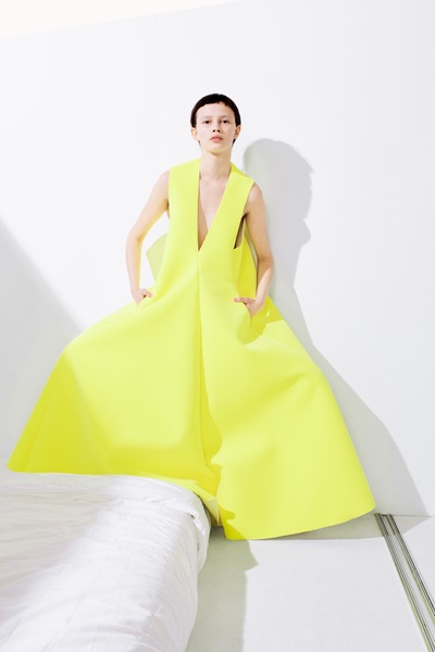 Oh my! If ever a dress could make me work harder …