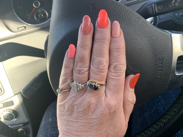 Show me your March manicures