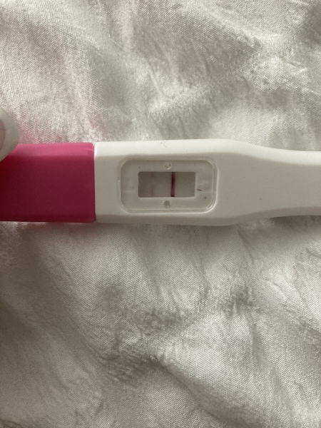 Pregnancy test: please help!!