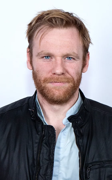 Do you find Domhnall Gleeson handsome?