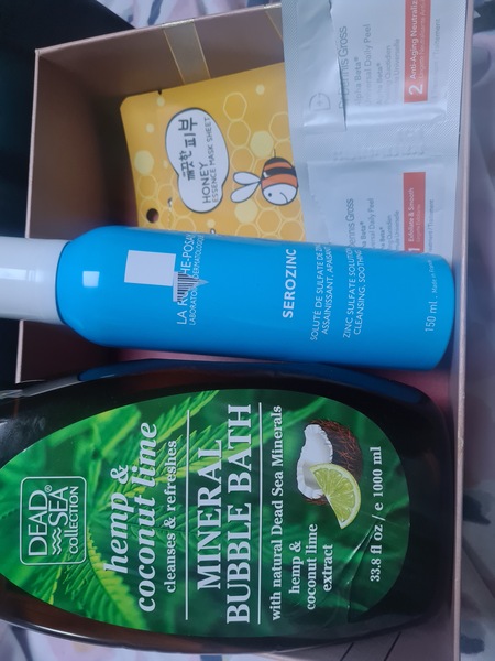 Are you addicted to beauty products? If so, please join - we are "Beauty addicts anonymous" 💜