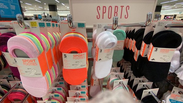 Trainer socks that stay up