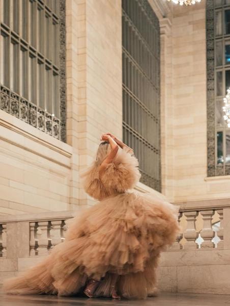 Oh my! If ever a dress could make me work harder …