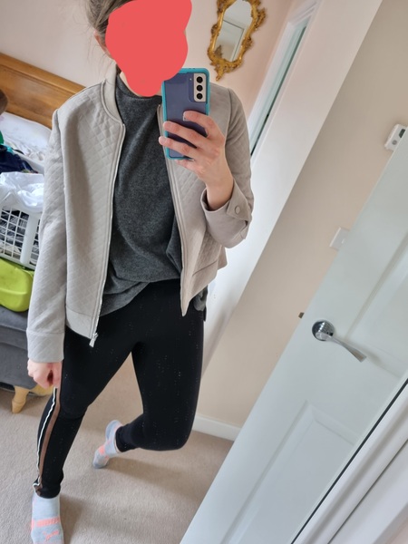 What are you wearing today.. skipping into Spring
