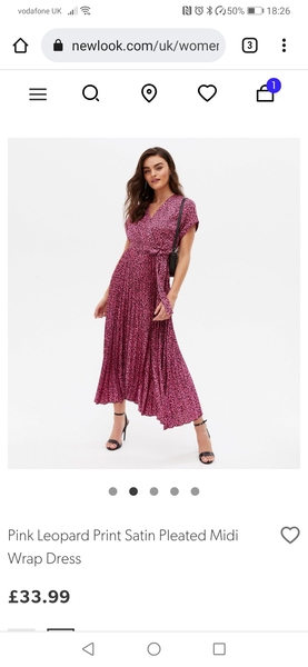Help me find some shoes to go with this dress please? And accessories?