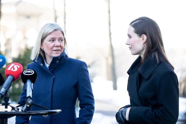 Swagger Inn 171.  Spring is just around the corner, but the HBFs still need their overcoats to keep us warm.