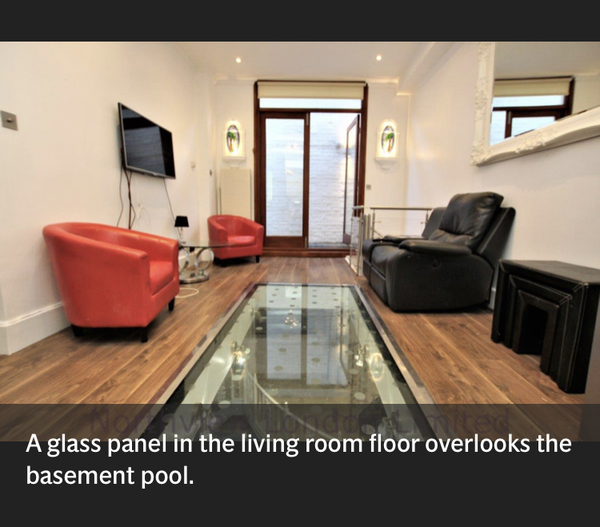 Just a perfectly ordinary flat. Nothing to see here.