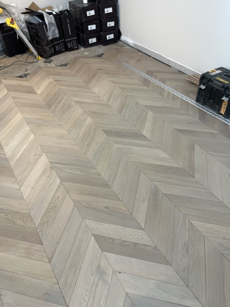Engineered flooring - is this a poor job?