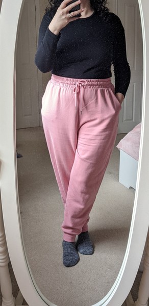 What are you wearing today.. skipping into Spring