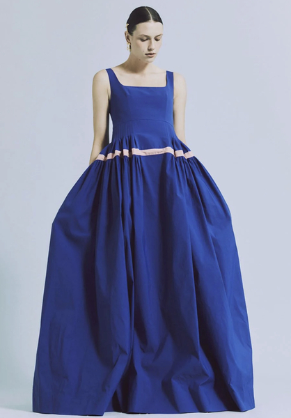 Oh my! If ever a dress could make me work harder …
