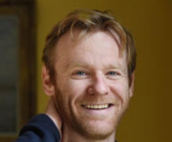 Do you find Domhnall Gleeson handsome?