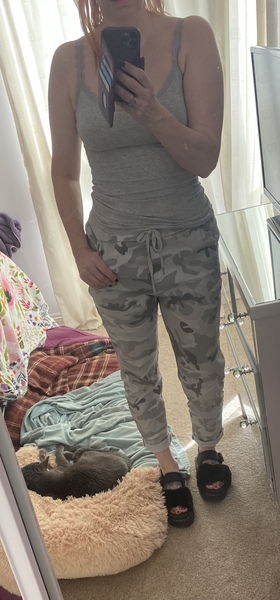 What are you wearing today.. skipping into Spring