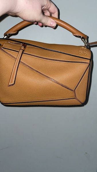 You have c£1000 to spend on a new handbag…