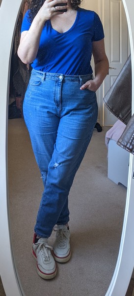 What are you wearing today.. skipping into Spring