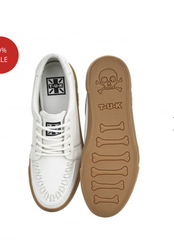 Help me find some trainers, please!