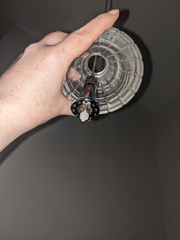 Does anyone know what type of lighting this is?