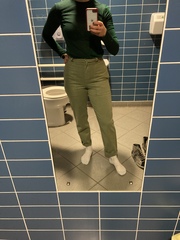 What are you wearing today.. skipping into Spring
