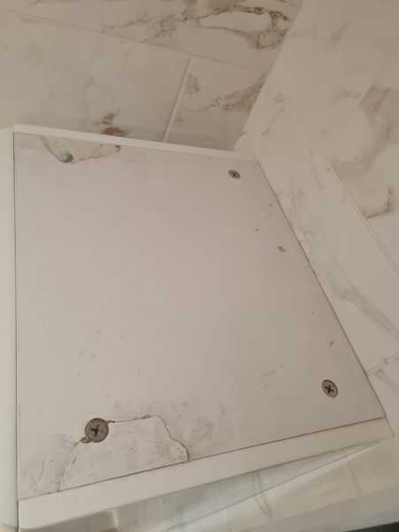 Advice on bathroom snagging- what is fair and what isn't?