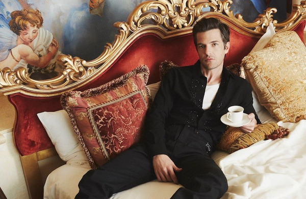 Swagger Inn 171.  Spring is just around the corner, but the HBFs still need their overcoats to keep us warm.