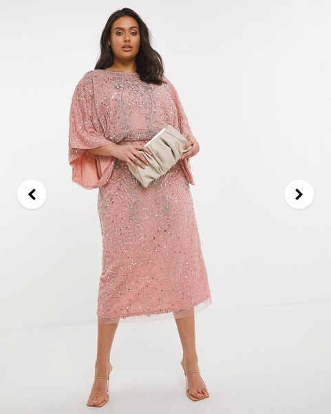 Which shoes with this dress?