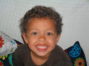 🍀 As it's St Patrick's Day today, can I ask you to spare 5 minutes for Noah Donahoe and his mummy? (TW)