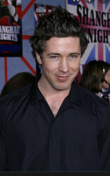 Please help me identify this actor!