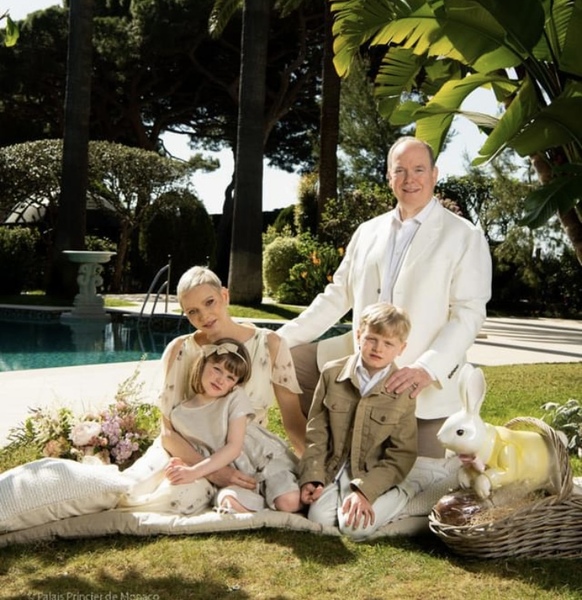 Royal Style: tiaras diamonds and bling, peplums and ruching not our thing