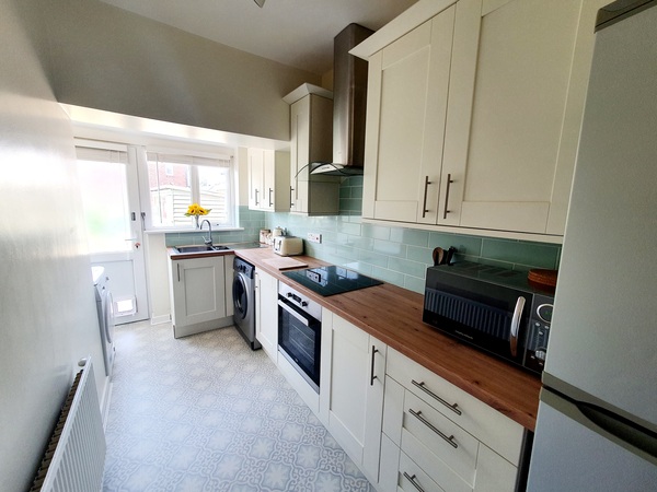 Cost/time of redoing kitchen without moving any appliances